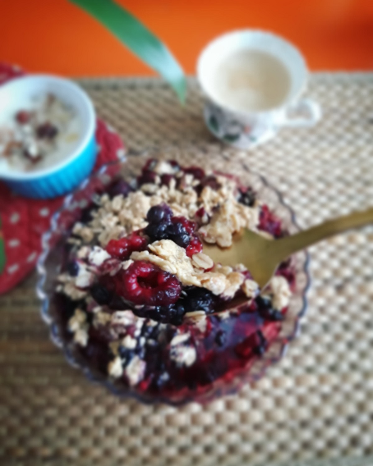 Crumble met rood fruit