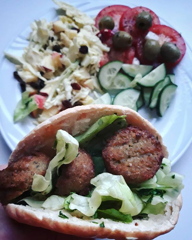 Falafel pita