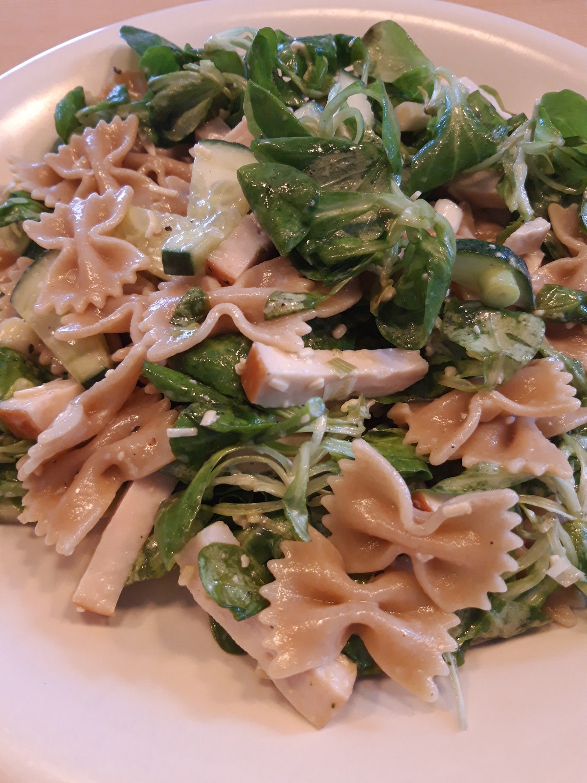 Kip - pesto pastasalade