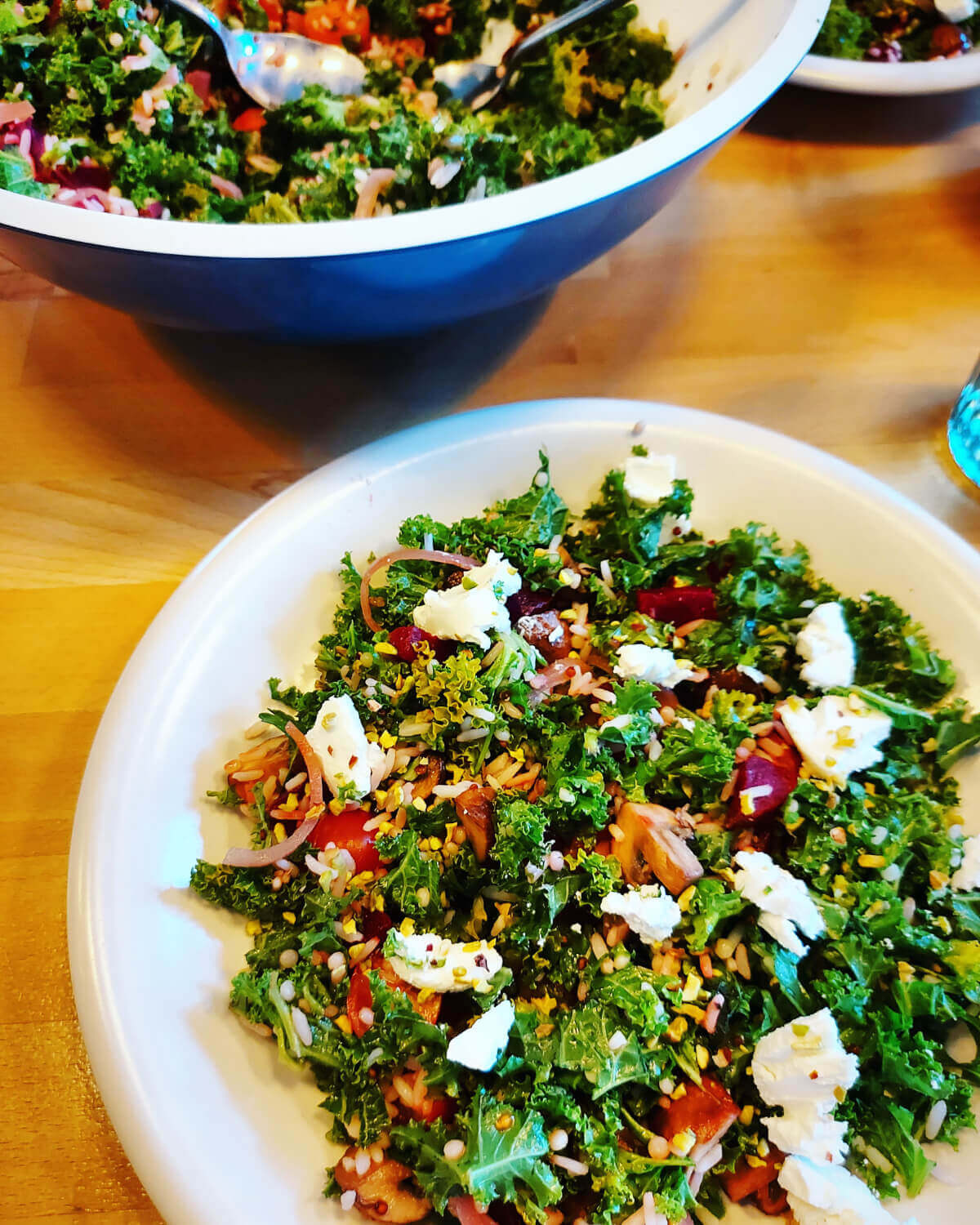 Wintersalade met boerenkool en rode biet