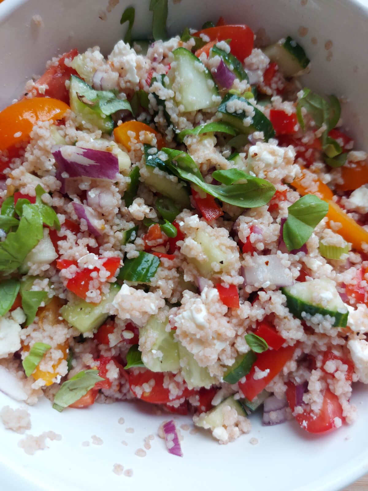 Couscous salade met mango & avocado