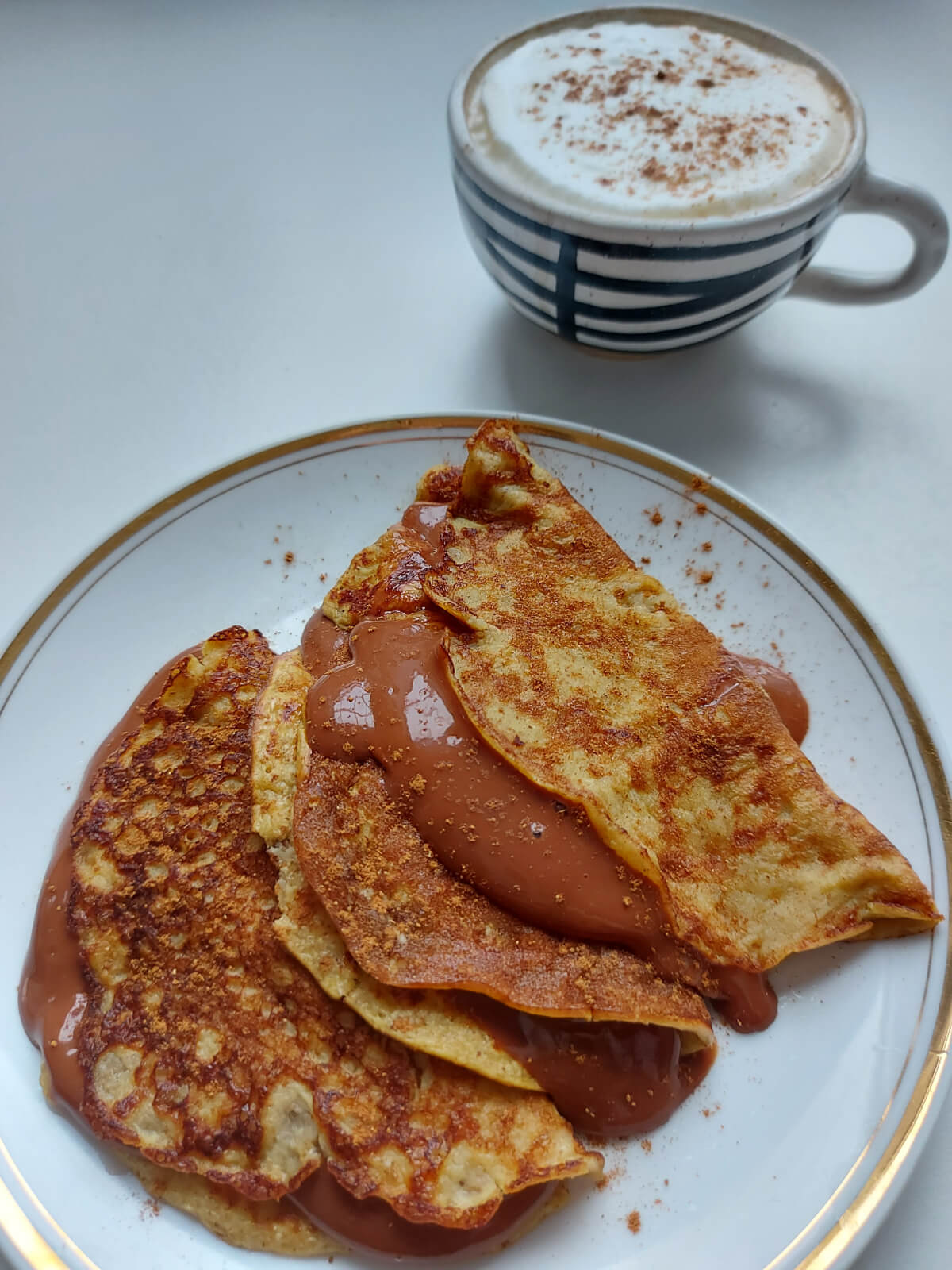 Pompoen pannenkoekjes met chocolade pudding