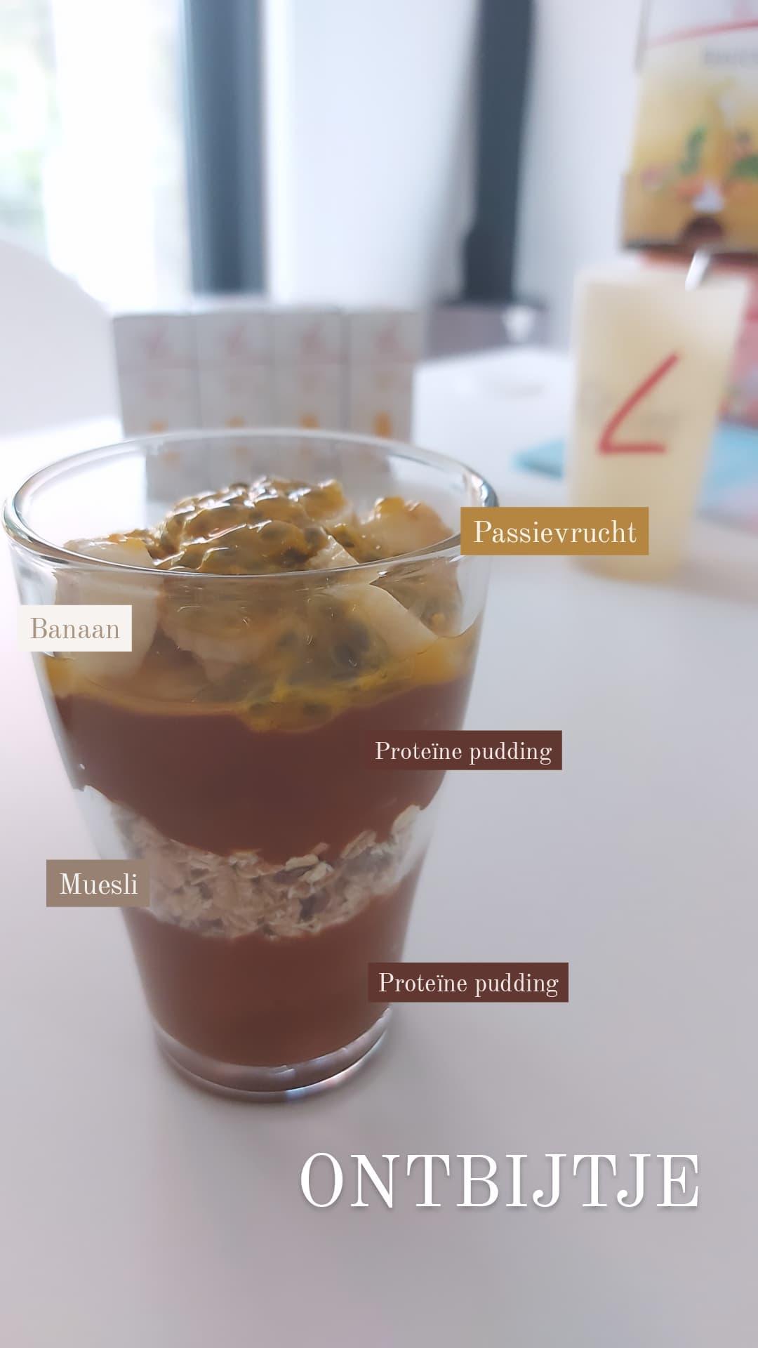 Muesli - choco pudding ontbijtje
